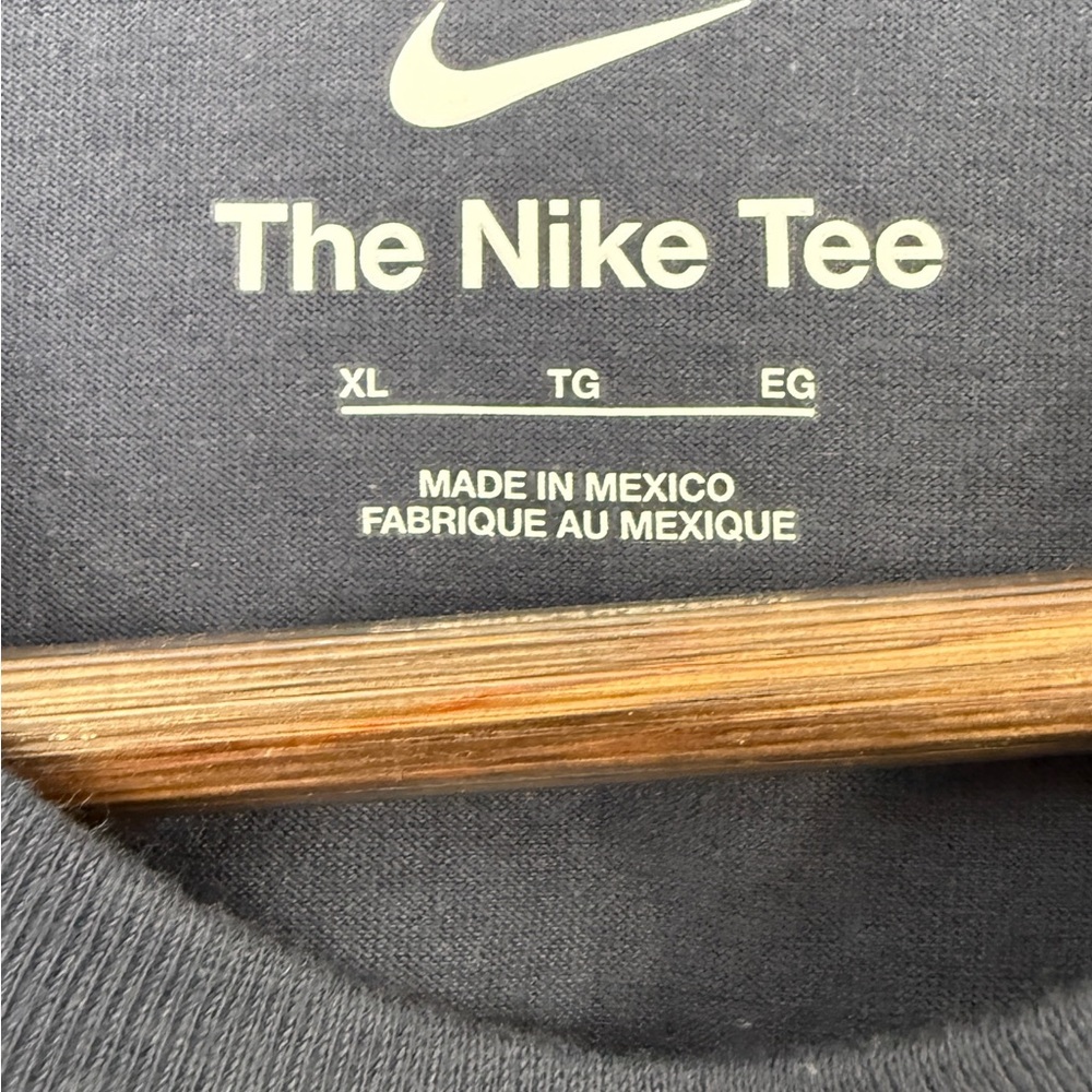NWT Short Sleeve Men's T-Shirt - Picture 4 of 4